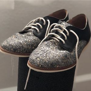 ROLLIE Sz 37 Derby Leather and Tweed with Gold